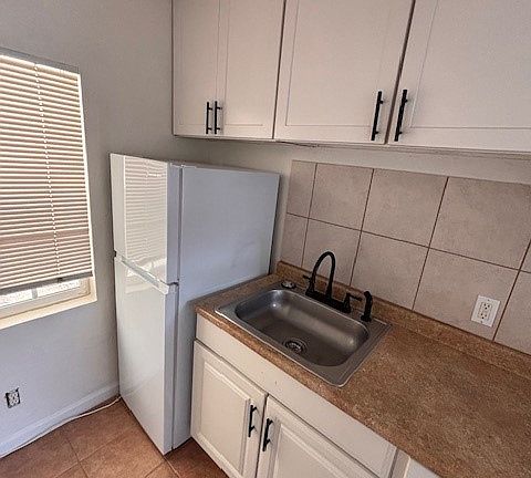 2nd image of 225 S Highway 101 APT 8
