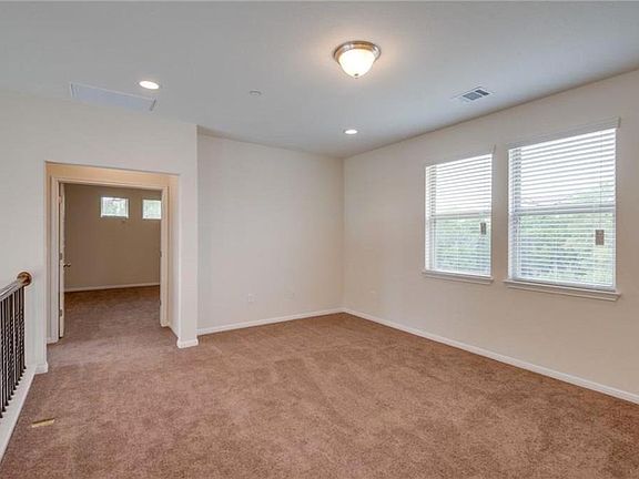 4th image of 3240 E Whitestone Blvd Unit 77