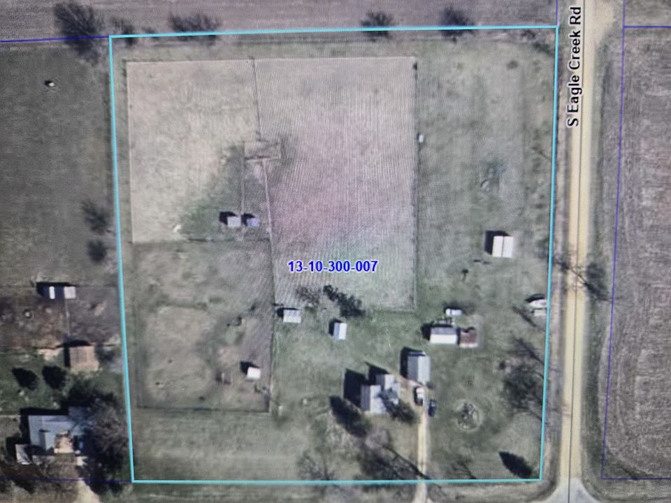 2nd image of 17532 W Eagle Point Rd
