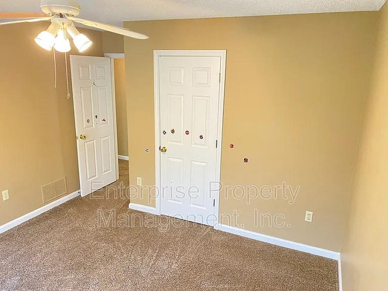 4444 Longtree Cv — Photo 18