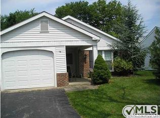 18 Dorset Rd, Manchester, NJ 08759