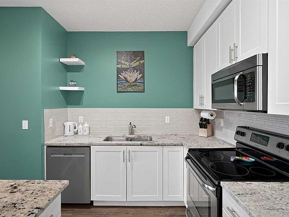 5th image of 755 W Copperpond Blvd SE #5413