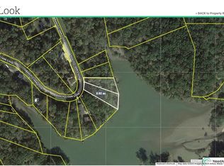 2 Beech Creek Loop, Clifton, TN 38425