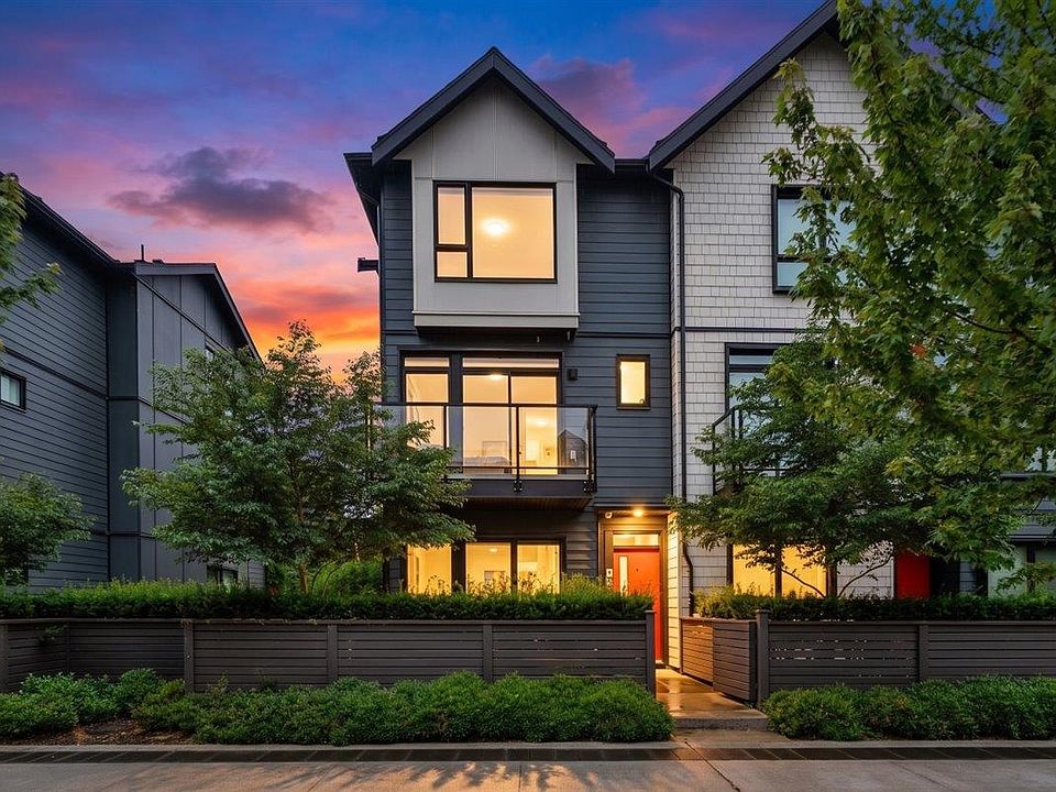 1st image of 4662 Hemlock Way #105