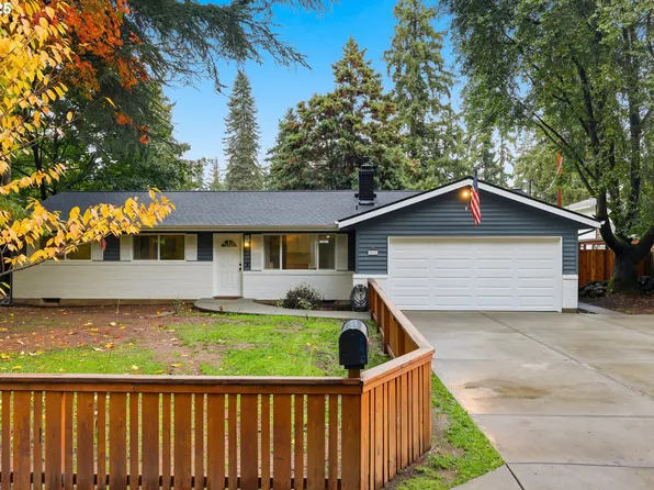 9816 NE 58th St, Vancouver, WA 98662