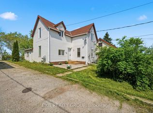 24 Albion St, Belleville, ON K8N 3R8