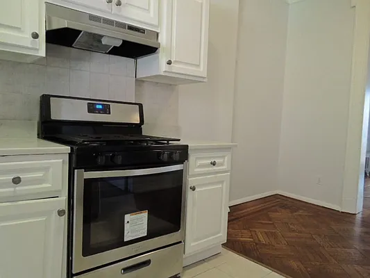 Rented by Marjorie Thompson, LREB | media 38