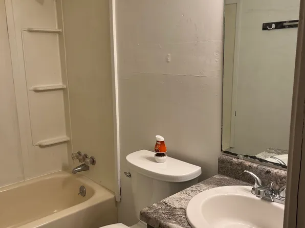 1909 N Roberson St, Columbus, MS 39701