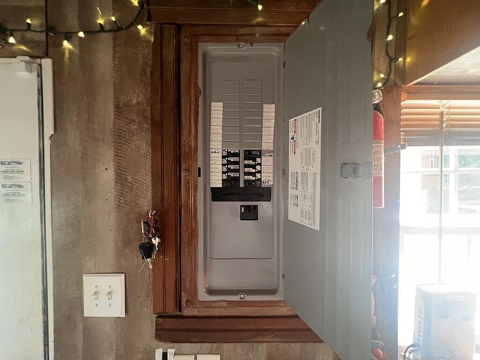 19th image of 105 H Warren Ln