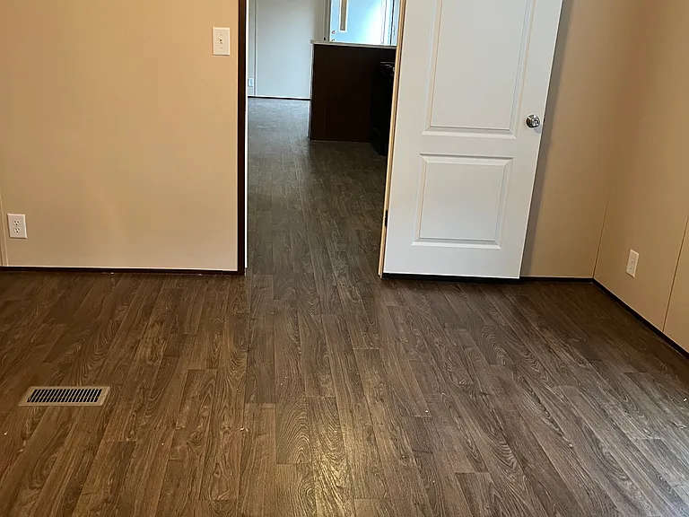 158 Pleasant Pine Dr — Photo 3