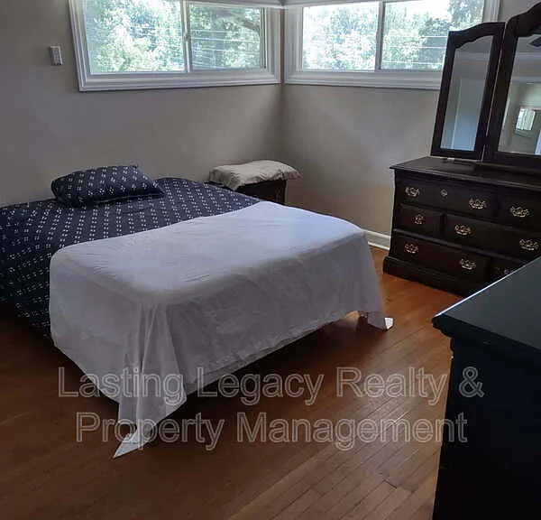 4850 Ellen Ave — Photo 5