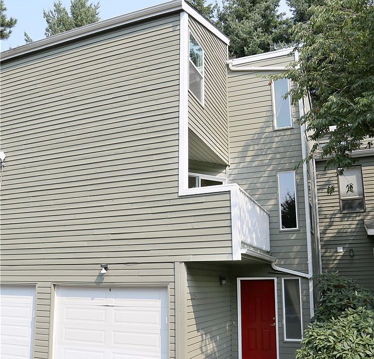 1st image of 10004 NE 124th Pl