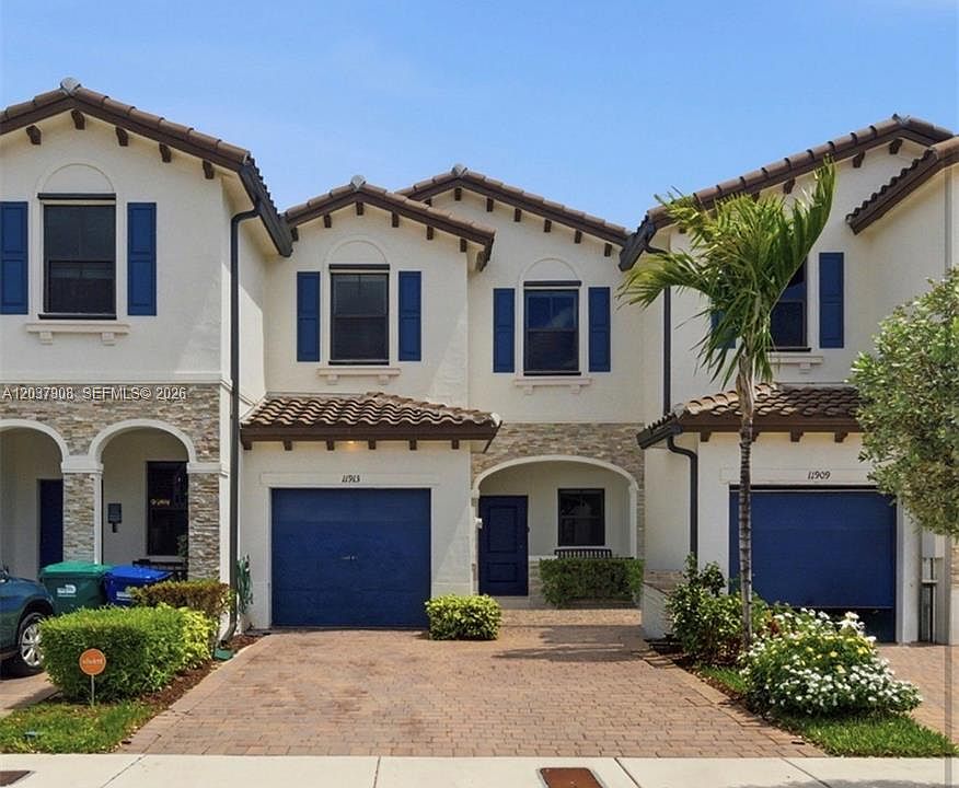 1st image of 11913 SW 244th St