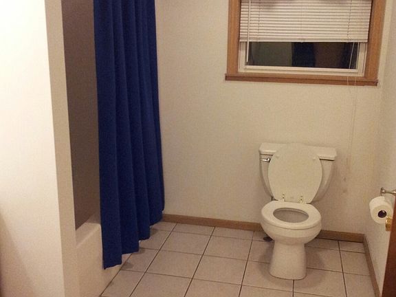 36" door wheel chair access