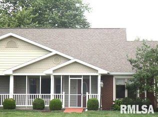 1308 Meadowlark Ln, Macomb, IL 61455