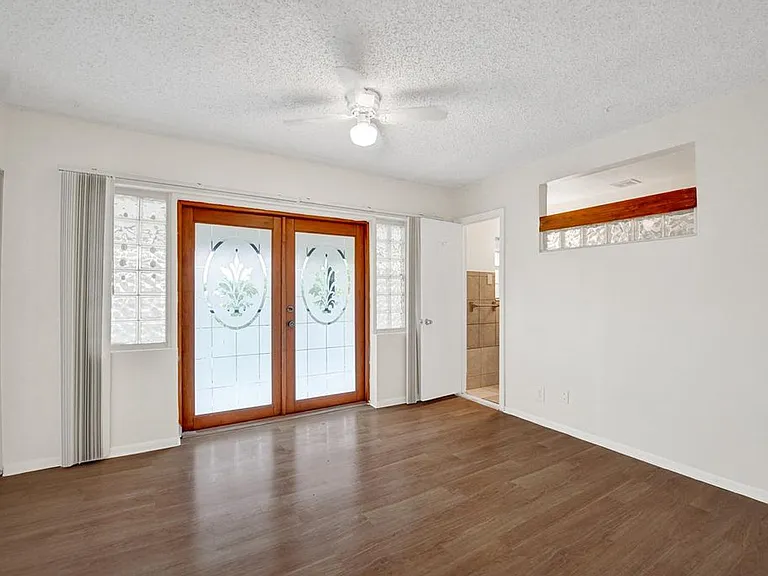 1313 Seaview — Photo 3