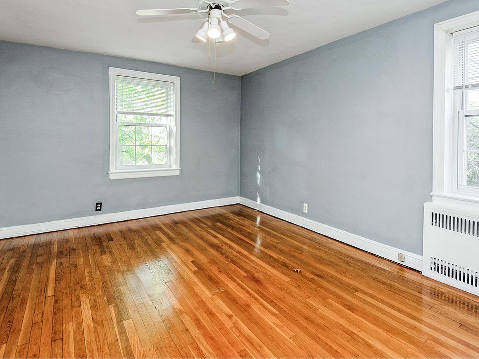 1st image of 19 Schenck Ave APT 2G