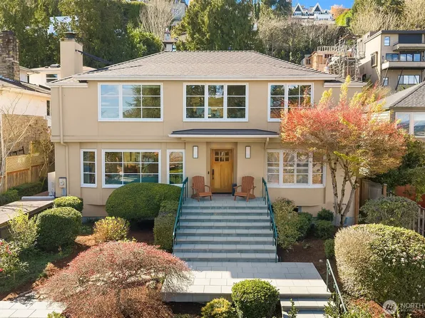 453 McGilvra Boulevard E, Seattle, WA 98112