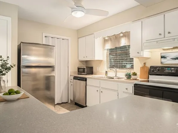 11200 102nd Ave Unit 16, Seminole, FL 33778