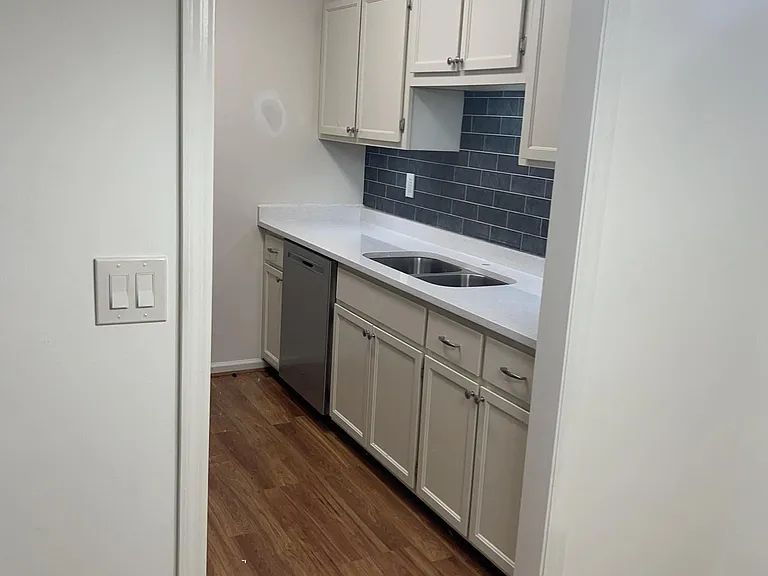 2118 Acklen Ave #14 — Photo 3