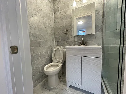 Rented by Edel Family Management | media 36