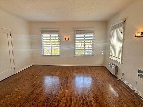 4th image of 6282 Commodore Sloat Dr APT 6
