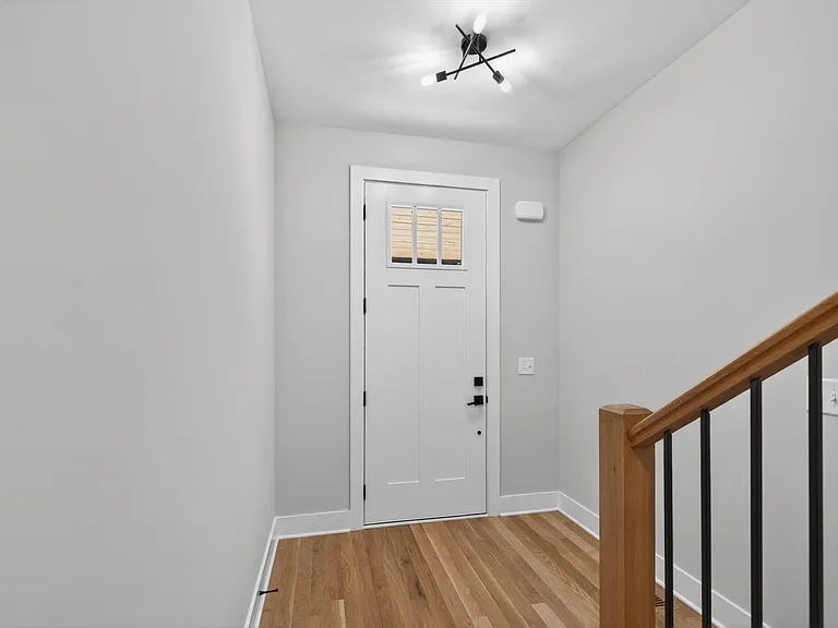 5915 Maxon Ave #B — Photo 30