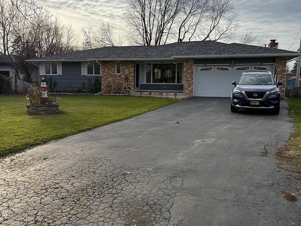 7 Noel Dr