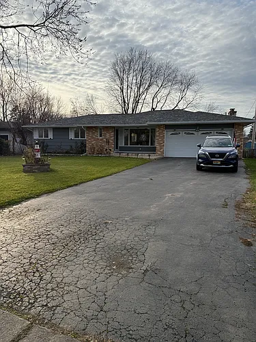 7 Noel Dr Photo 1 7 Noel Dr Photo 1