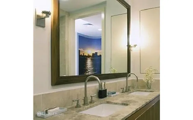 Rented by Douglas Elliman | media 20