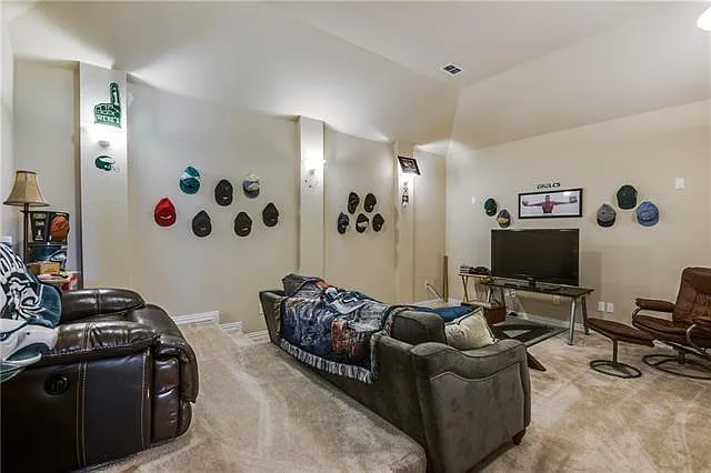 11982 Giddings Dr — Photo 30