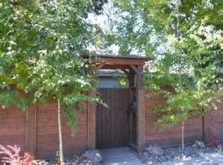 1011 N 11th St, Coeur D Alene, ID 83814