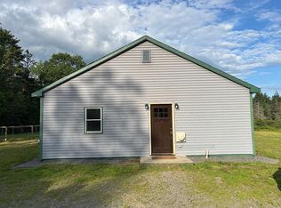 808 Hinckley Rd, Canaan, ME 04924