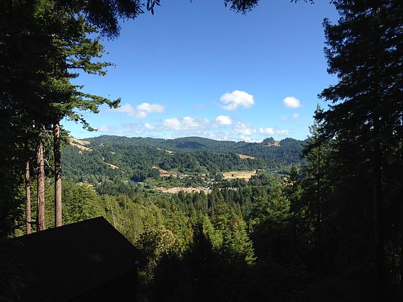 3rd image of 15 Madrone Dr