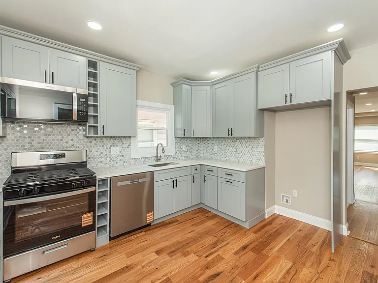 182 Union Ave #2 — Photo 3