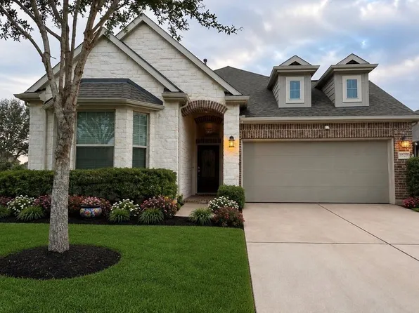 1527 Giles Dr, Richmond, TX 77406