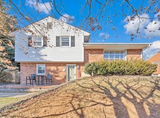 1511 W Carrollton Ave, Salem, VA 24153