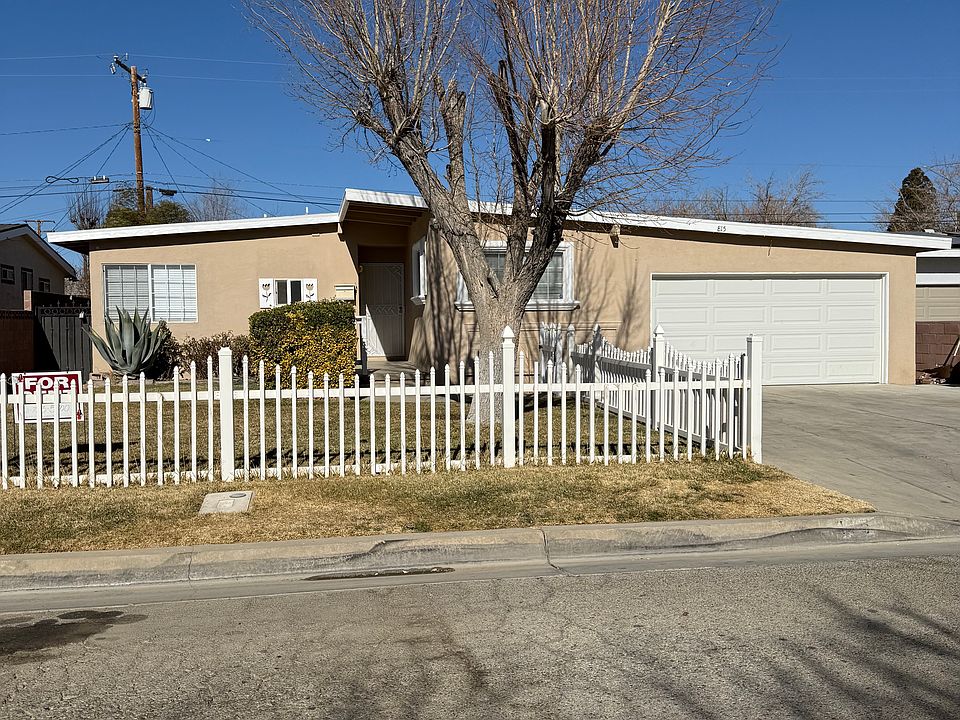 1st image of 815 W Avenue H7