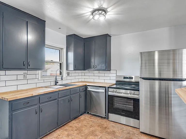 26 Mount Washington Dr — Photo 3