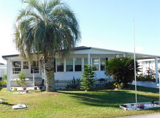 36542 Strand Dr, Zephyrhills, FL 33542