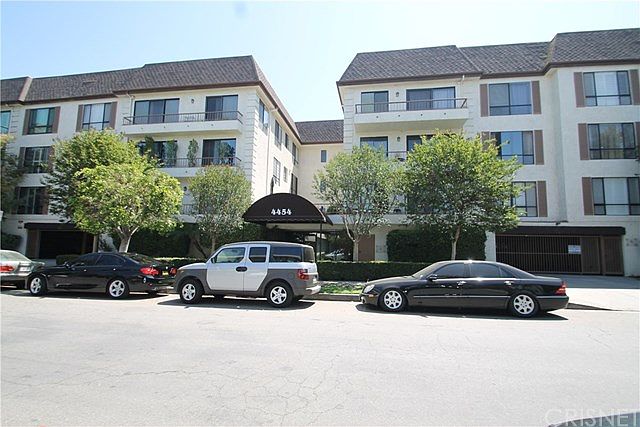 1st image of 4454 Ventura Canyon Ave APT 301