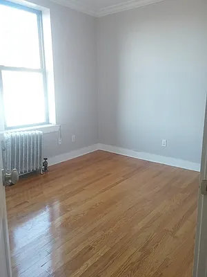 Rented by Bohemia Realty Group | media 8