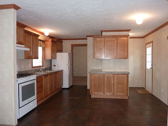 2nd image of 32612 N East Ln