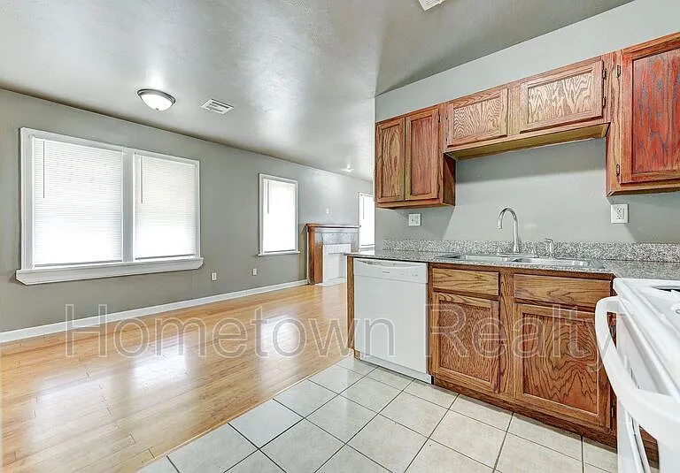 2229 NW 12th St #2229.5 — Photo 17