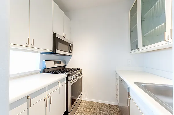 Rented by CORE | media 13