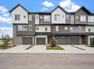 441 Skyview Ranch Cir NE, Calgary, AB T3N1Y8