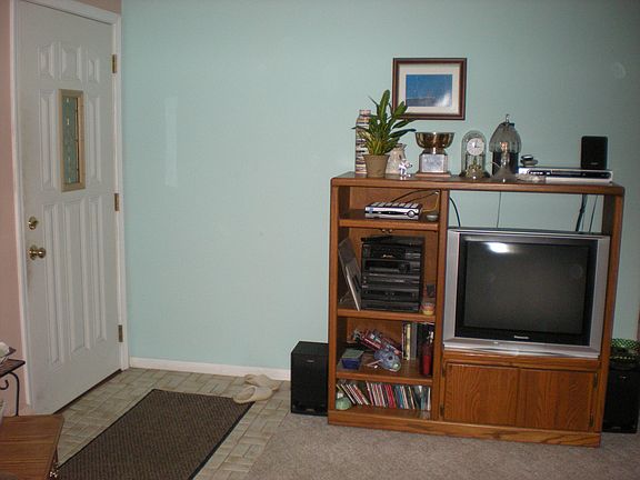 Living room/front door