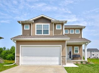 401 SE 17th Ct, Grimes, IA 50111