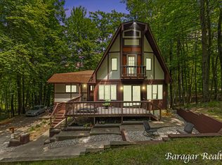 9550 Pere Marquette Dr, Stanwood, MI