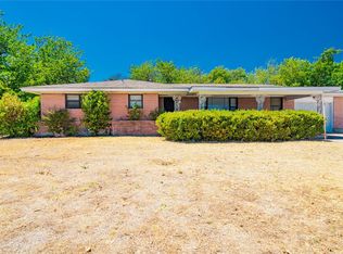 1201 N Church St, Decatur, TX 76234